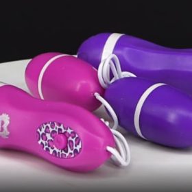 trứng rung tình yêu kích thích manh mẽ shp1376f