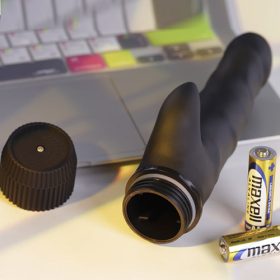 duong-vat-gia-cho-nu-cam-tay-shp1465g